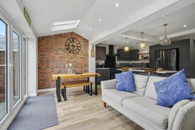 Dining/Living Kitchen