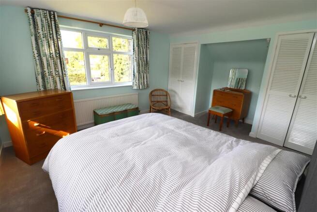 3 bed Detached for sale Image 10