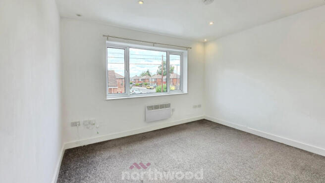 2 bed Flat to rent Image 2