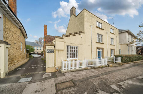 The Elms, Gloucester Street, Faringdon, Oxfordshire, SN7