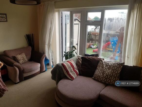 Living Room Pic 2