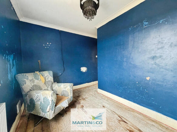 4 bed Semi-Detached for sale Image 8