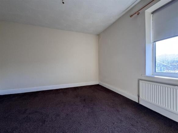 2 bed Terraced for sale Image 12