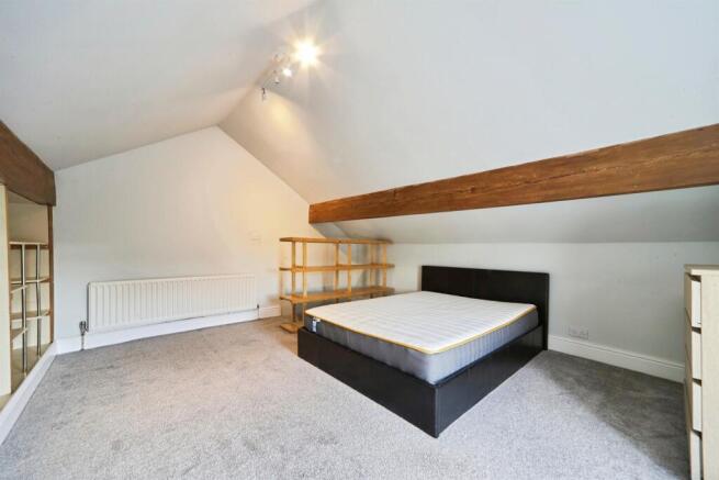 2 bed Terraced for sale Image 9