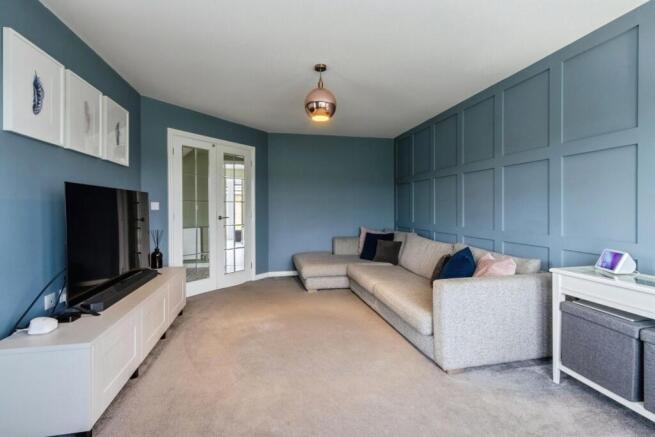 4 bed Detached for sale Image 6
