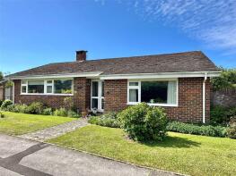 1, Shelley Way, Lymington SO41 0SN