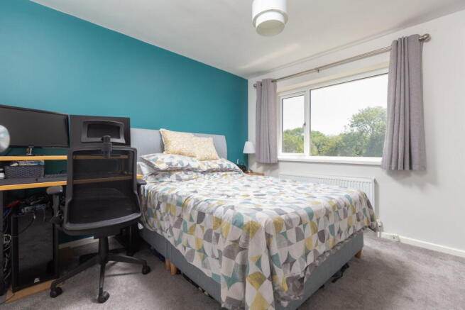 3 bed Semi-Detached for sale Image 9