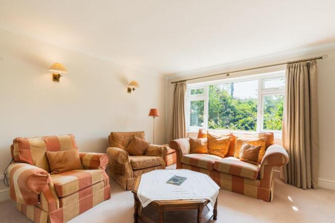 4 bed Detached for sale Image 6