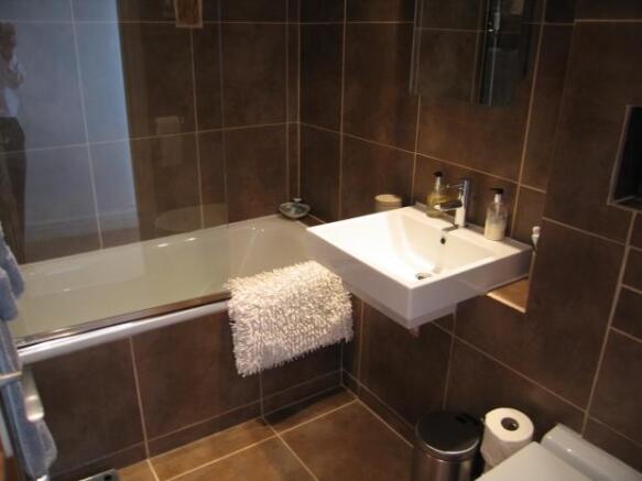 Photo 10