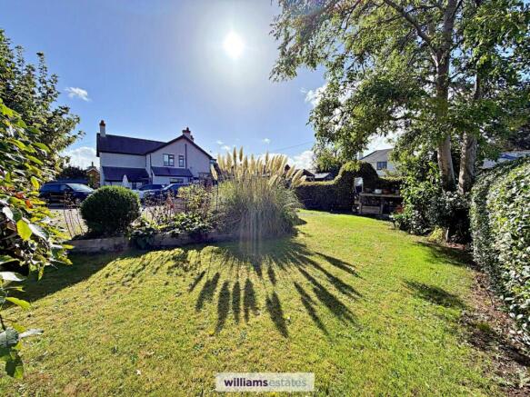 Maes Dolwen, Ruthin, LL15 photo 4