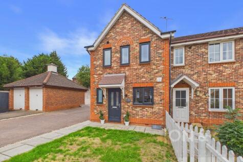 Kingmaker Way | Buckingham Fields| NN4