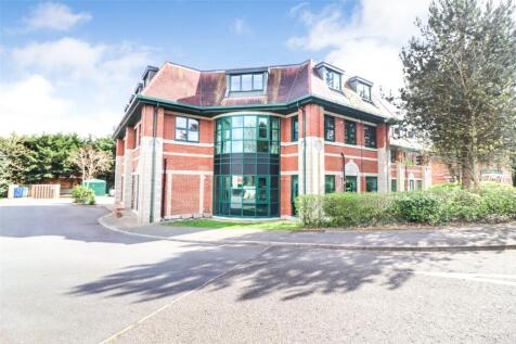 Minley Road, Fleet, Hampshire, GU51