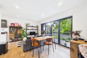 Flat 2, Brayfields, Braywick Road, Maidenhead SL6 1BN