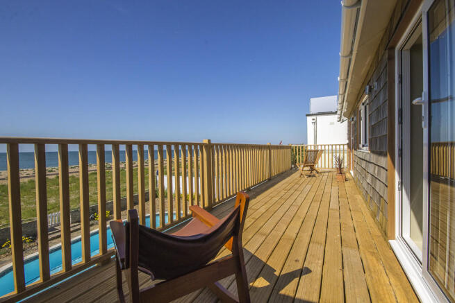 More Balcony