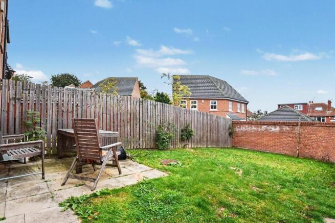 3 bed Town House for sale Image 10