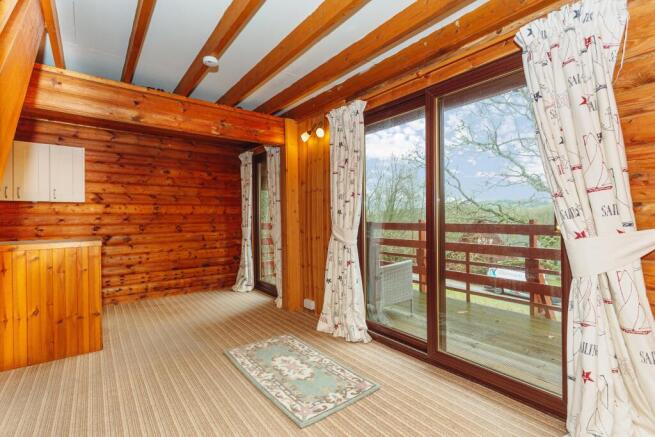 Open Plan Living/Dining/Kitchen Area