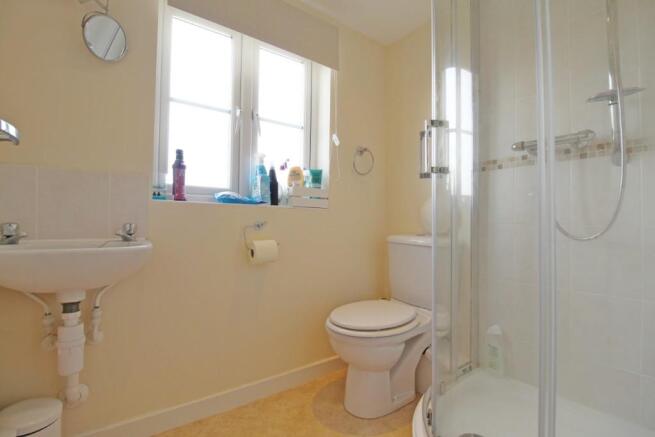 2nd floor shower roo