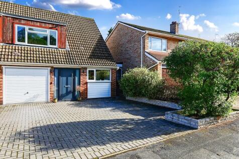 The Glebe, Blackwater, Camberley