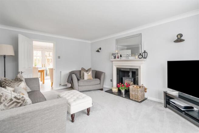 2 Austcliff Drive_8.jpg