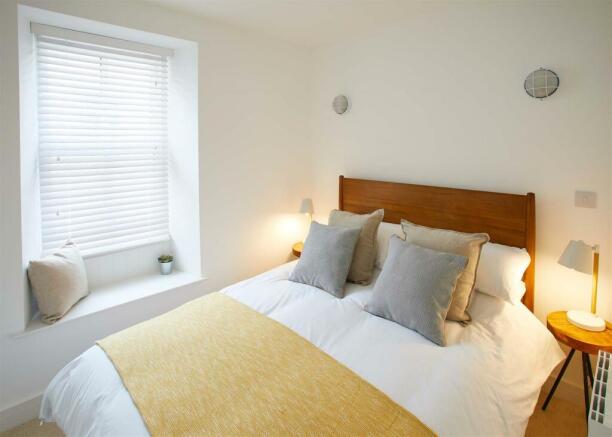 2 bed Cottage for sale Image 11
