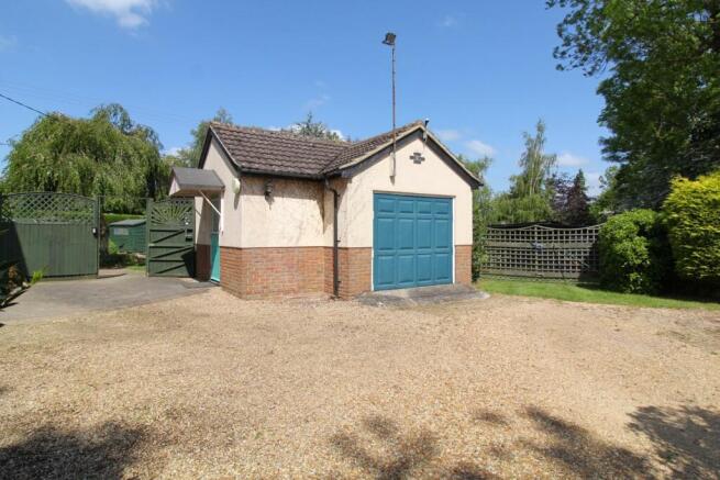 Garage EH.jpg