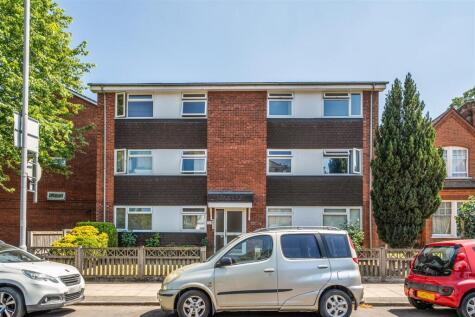 Hillbrow, Surbiton