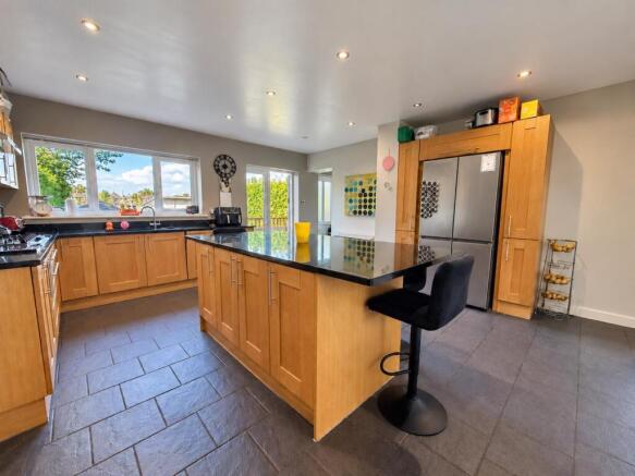 Moorside Lane, Denton photo 4