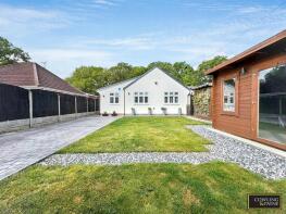 3, Canford Avenue, Wickford SS12 0JN