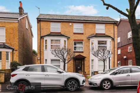 Eaton Rise, Ealing, W5