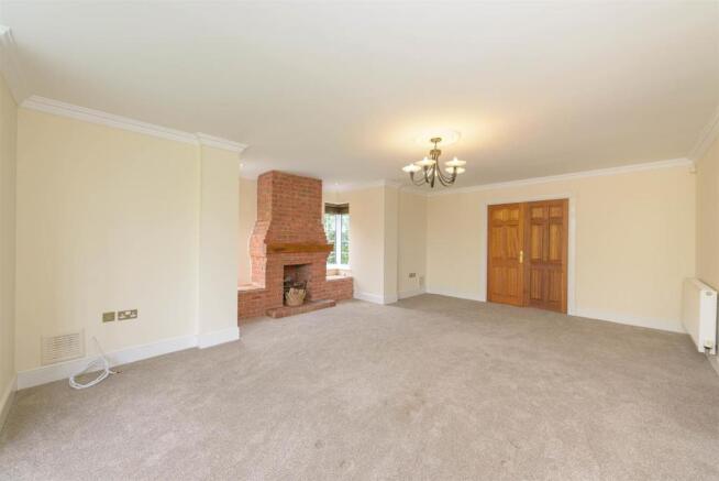 10WestwoodClose_032.jpg
