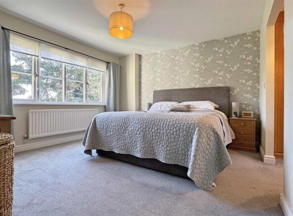 Master Bedroom.jpg