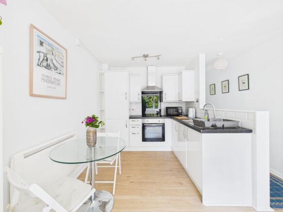 Kitchen Dining Area