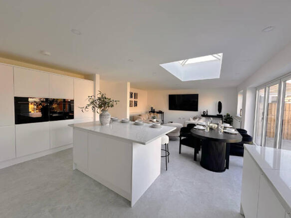 Family Dining Kitchen