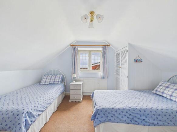 3 bed Detached Bungalow for sale Image 11