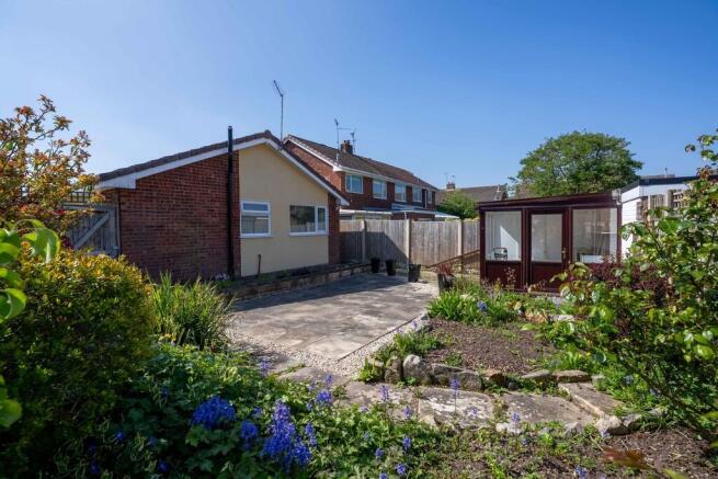 19 Fir Tree avenu...