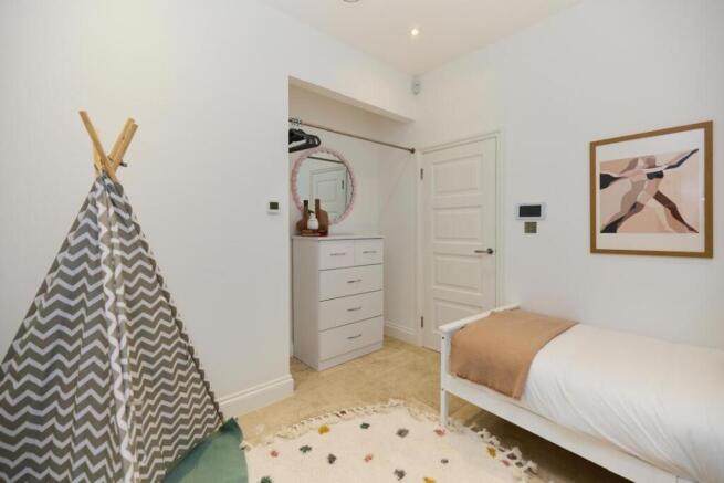 WhatsApp Image 2026-01-05 at 14.50.21 (2).jpeg