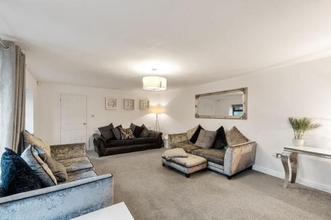 Whitegate, Ogden photo 4