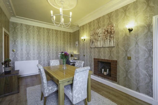 5. Dining room an...