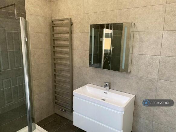 Modern Bathroom