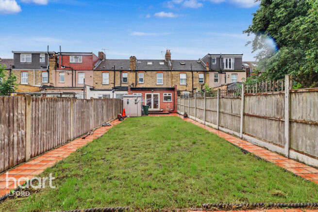 Wellesley Road, Ilford photo 4