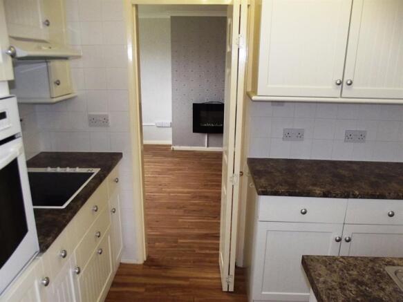 Kitchen pic 2