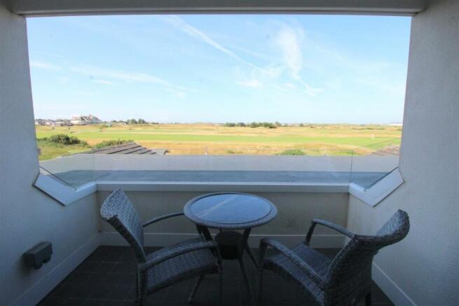 Anson Close, 11, new balcony.JPG