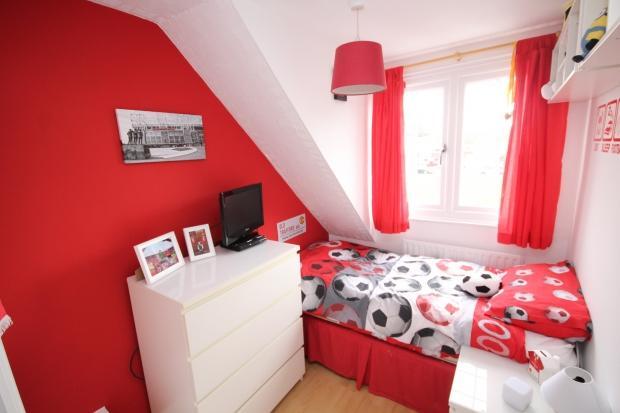 Photo 10