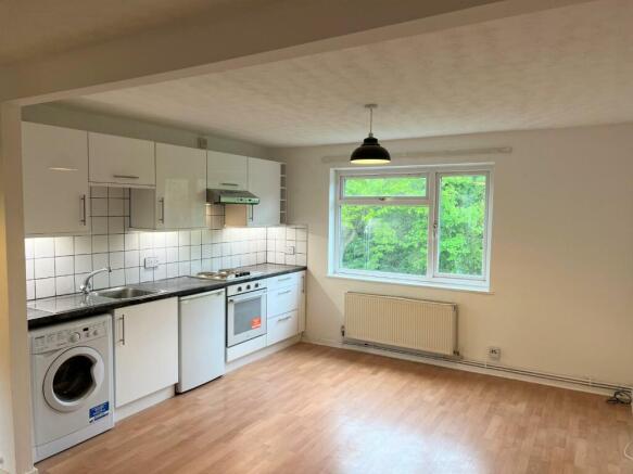 Jennings 20 kitchen.JPG