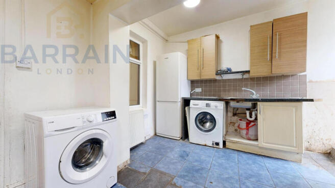 House for Sale at upton park, E13, by Barrain Lond