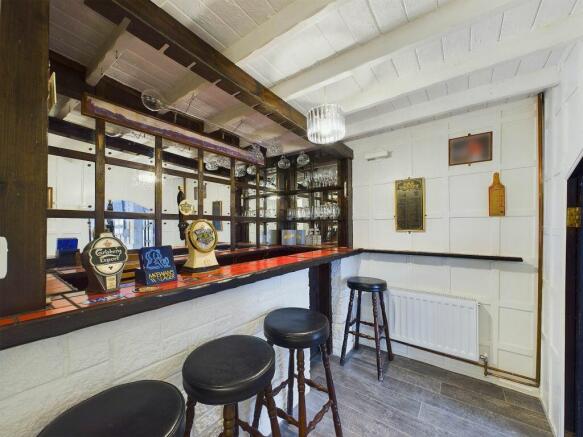 2 bed Terraced for sale Image 10