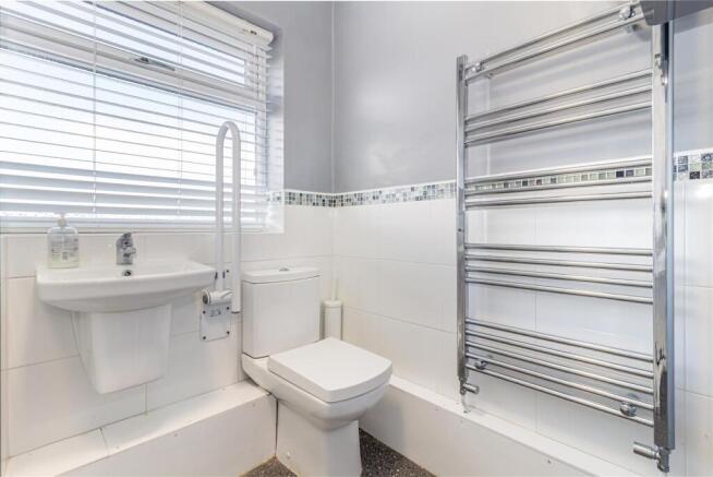 Bathroom-1.jpg
