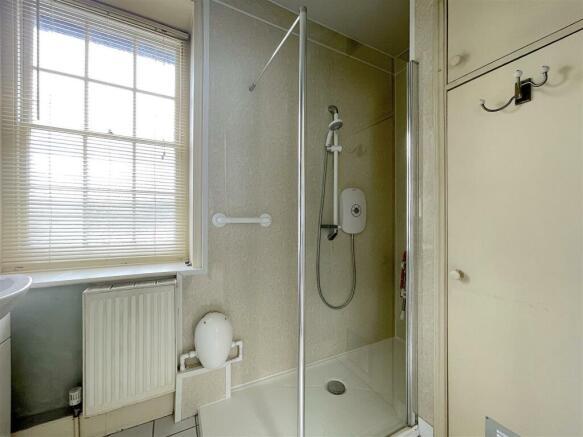 En-Suite One (2).jpeg