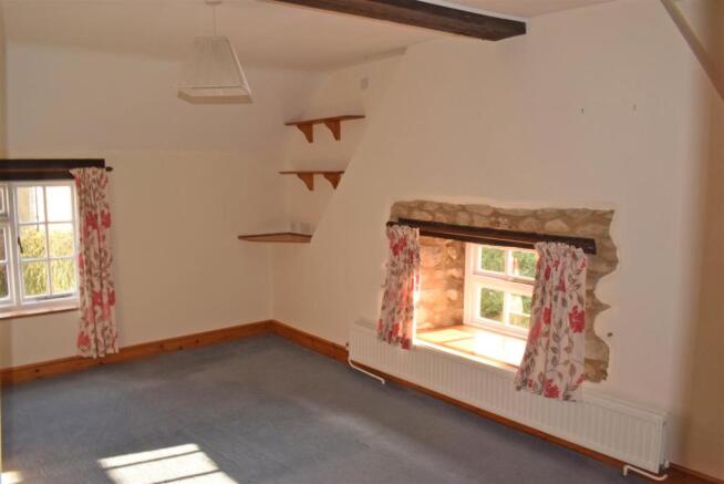 83 Bedroom 2.jpg