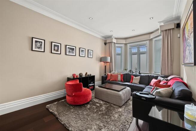 5 Stormont Road N6 4NS-No Watermark-6.jpg